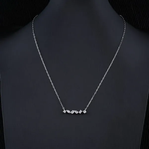 Multi-shape diamond necklace in Y-style