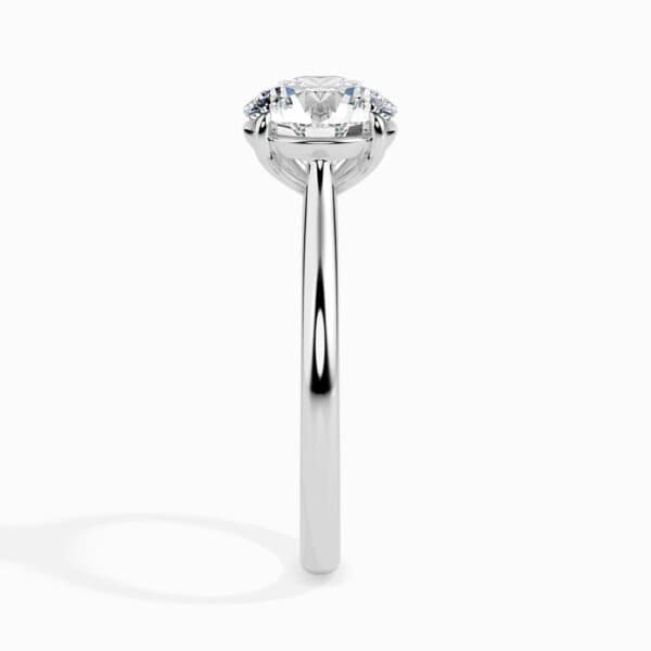 Minimalist round diamond ring with timeless shine